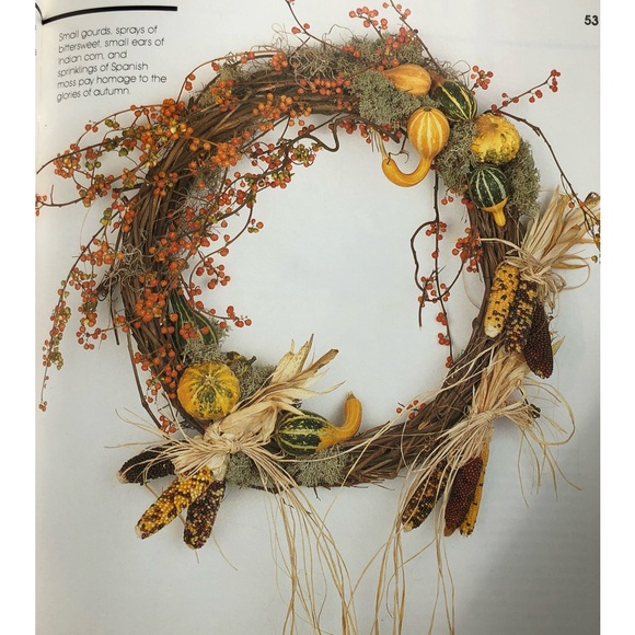 Vintage 1988 The Wreath DIY Hardcover Book - Picture 8 of 10